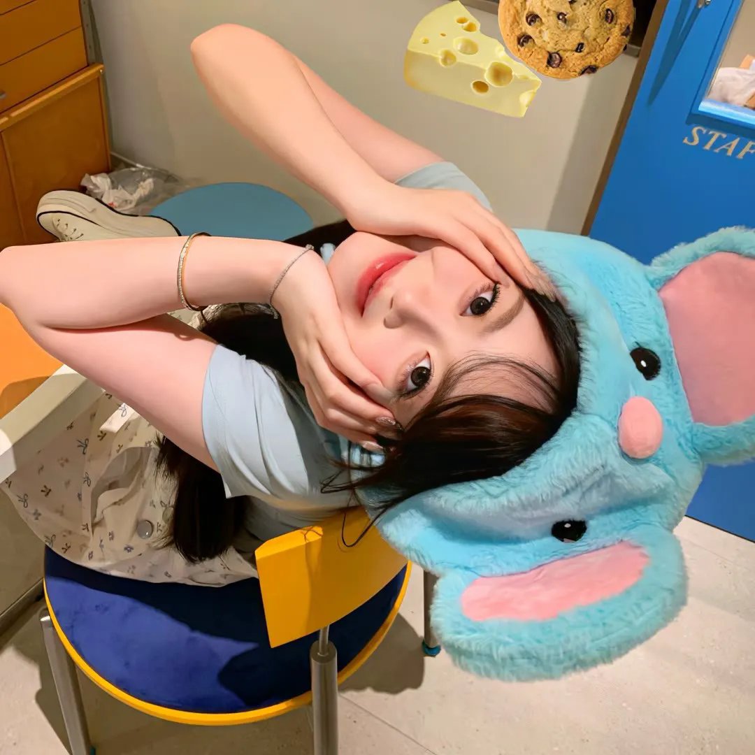 明星约翰尼·斯奎娅 